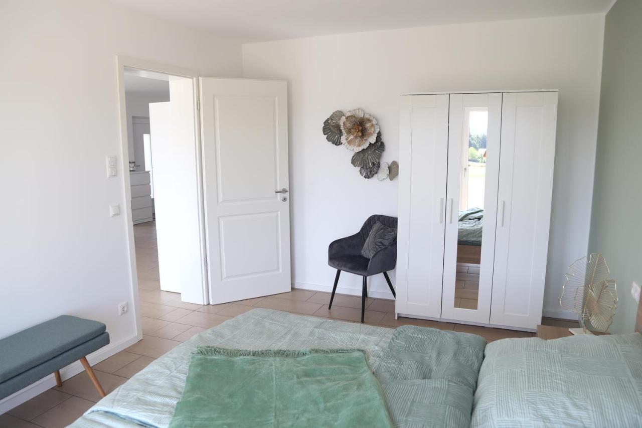 Auszeit Mit Weitblick In Der Saechsischen Schweiz - Kleiner Bauernhof Mit Tieren Und Wallbox Rathmannsdorf Esterno foto